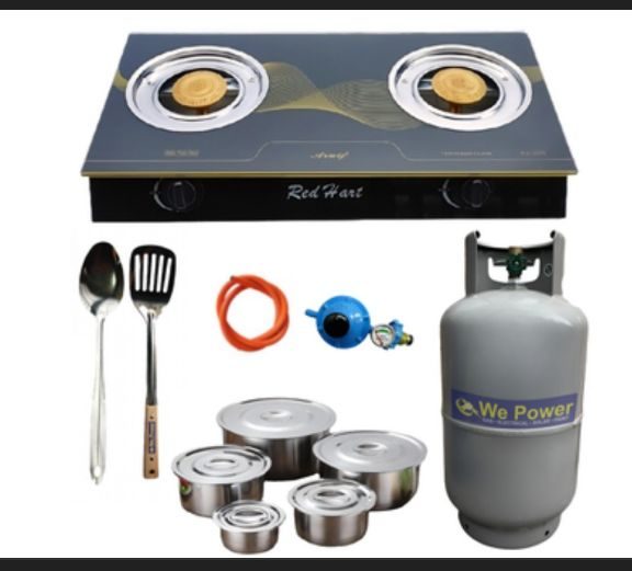 4 plate Gas Stove, 7kg Gas Cylinder and Pots set